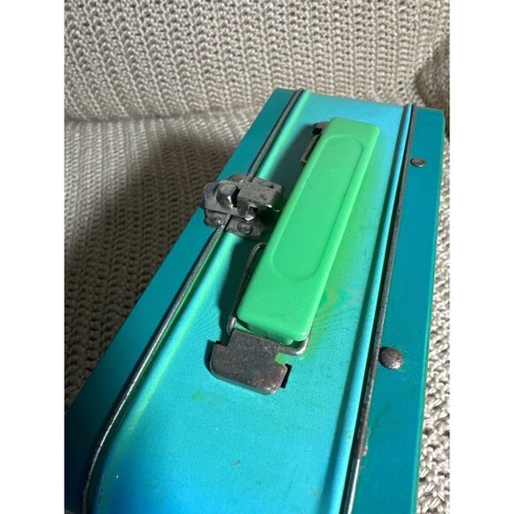 Natures Explorer Kit For Kids w/ Binoculars Compass LED Flashlight & Magnifier - Picture 9 of 9